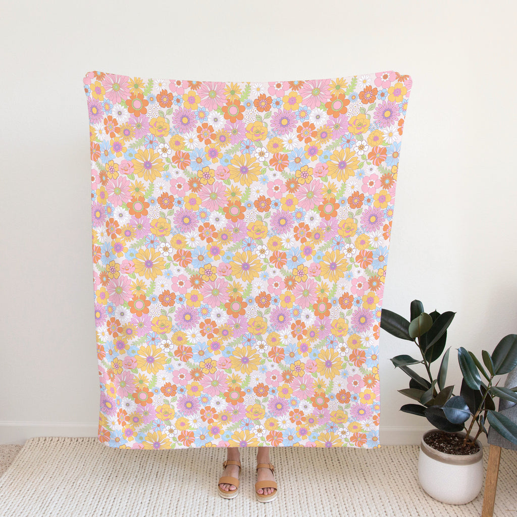 50x60 Adult Throw Minky Blanket - Retro Floral